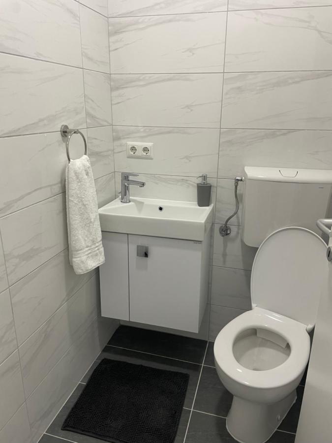Apartmani Franciska Jajce Exteriör bild