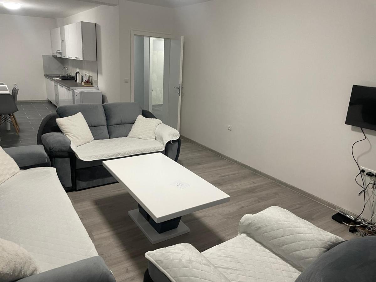 Apartmani Franciska Jajce Exteriör bild