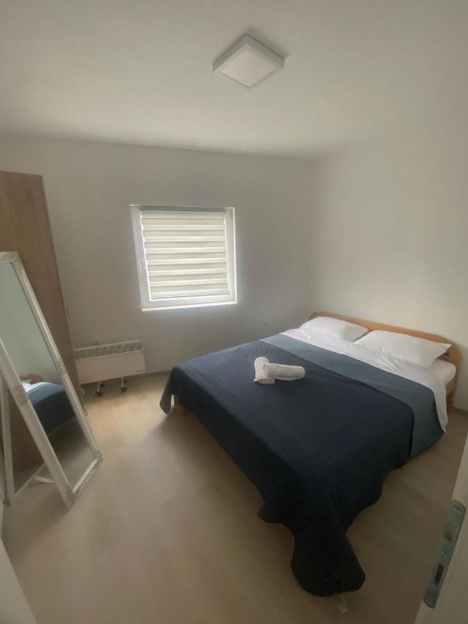 Apartmani Franciska Jajce Exteriör bild