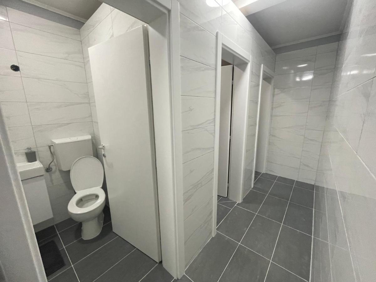 Apartmani Franciska Jajce Exteriör bild