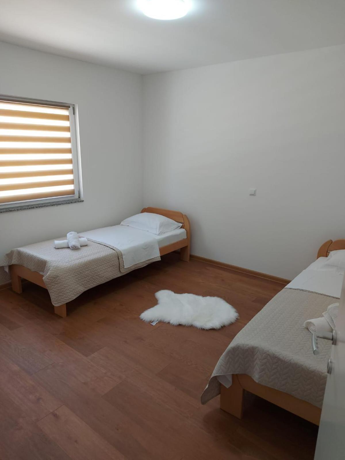 Apartmani Franciska Jajce Exteriör bild