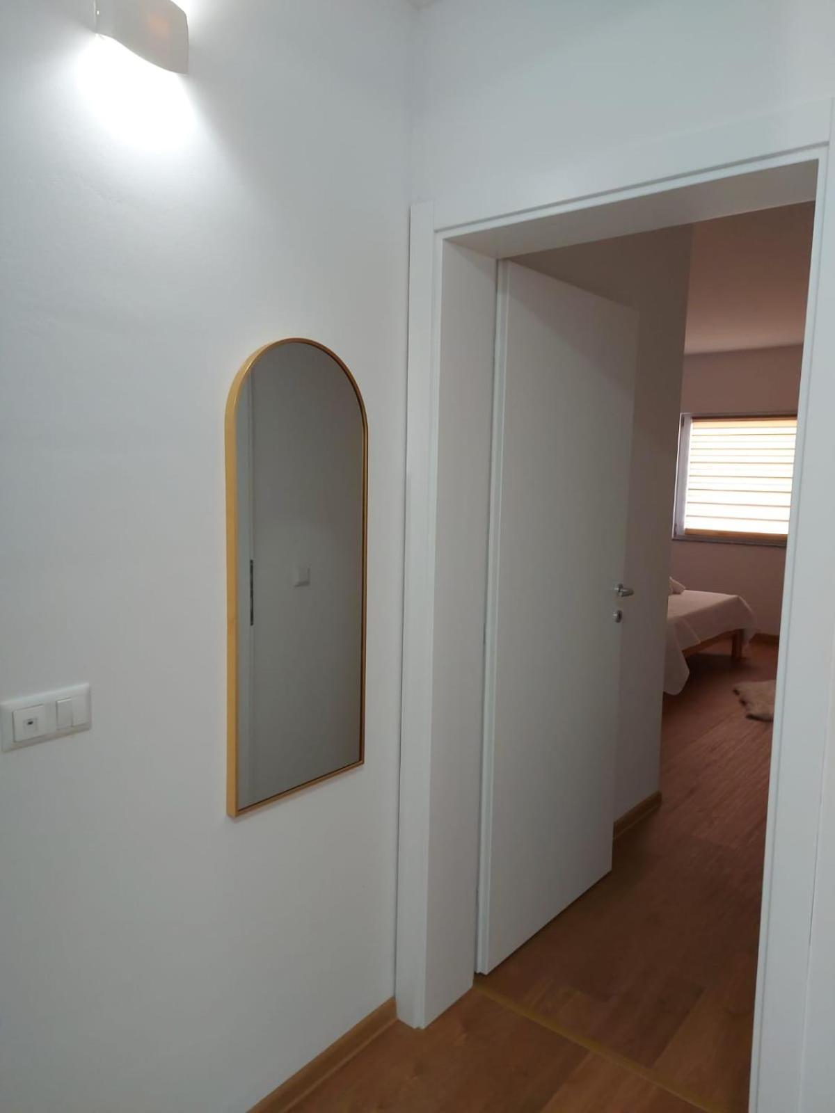 Apartmani Franciska Jajce Exteriör bild