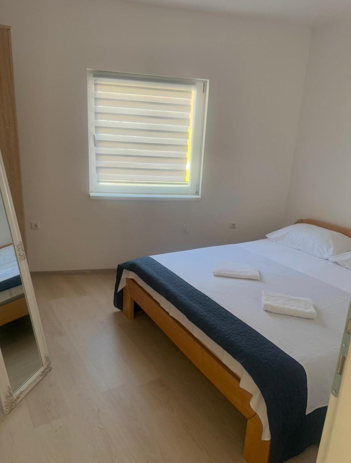 Apartmani Franciska Jajce Exteriör bild